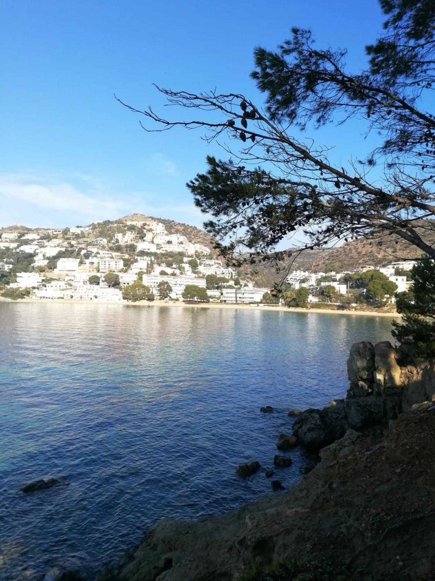 Casa Con Vistas Al Mar Y A La Montana En La Almadrava Βίλα Ρόζες Εξωτερικό φωτογραφία